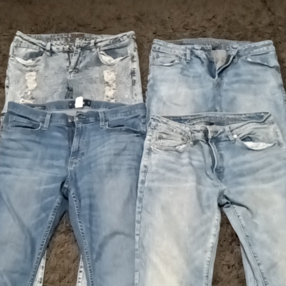 American Eagle and Hollister Men's jeans
